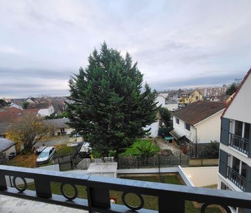 Location Appartement 3 pièces 54m² LE BLANC MESNIL 93150 - Photo 4