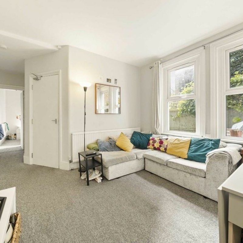 Hambalt Road, Clapham, SW4 - Photo 1