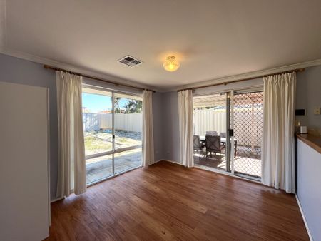 3x1 &plus; Study Home&excl; - Photo 3