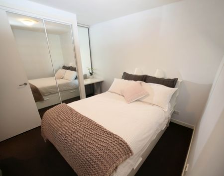 12/201 Ormond Road, Elwood VIC 3184 - Apartment For Rent | Domain - Photo 4