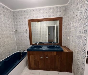 Location Appartement 2 pièces 53m² - Photo 4