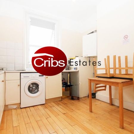 4 bedroom flat share to rent - Photo 3