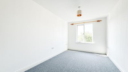 Squires Court, Bedminster Parade, Bristol, BS3 - Photo 4