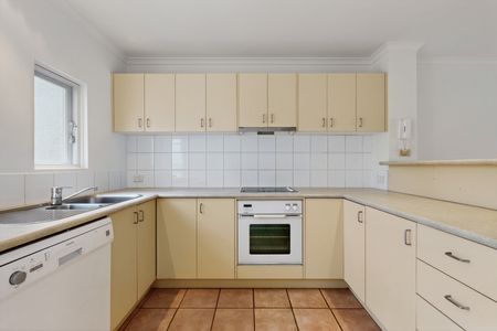 20/25 Malmsbury Street, Hawthorn VIC 3122 - Townhouse For Rent | Domain - Photo 5