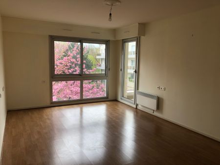 Location Appartement 2 pièces 44m² NOGENT SUR MARNE 94130 - Photo 2