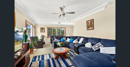 Spacious unit in a tranquil location - Photo 5