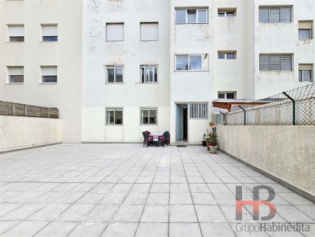 Apartamento T3 Arrendamento em Aldoar, Foz do Douro e Nevogilde,Porto - Photo 4