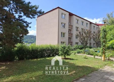 Pronájem pěkného bytu 2+1 s příjemným výhledem, šatnou a 2x balkon, CP 56 m - Фото 2