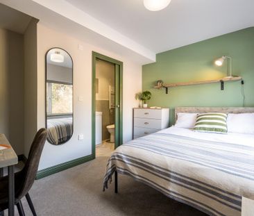 1 bedroom in a house share to rent - Photo 5