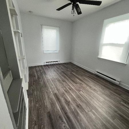 3-1/2 rénové libre des maintenant - Photo 4