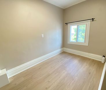 For Lease - 32 Front Street, Thorold, Ontario - Photo 3