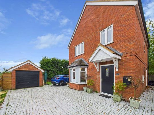 Mill Lane, Stokenchurch, Buckinghamshire, HP14 - Photo 1