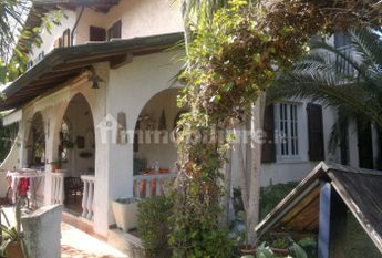 Villa a schiera via Bregoscia, 29, Marina Verde, Renella, Montignoso