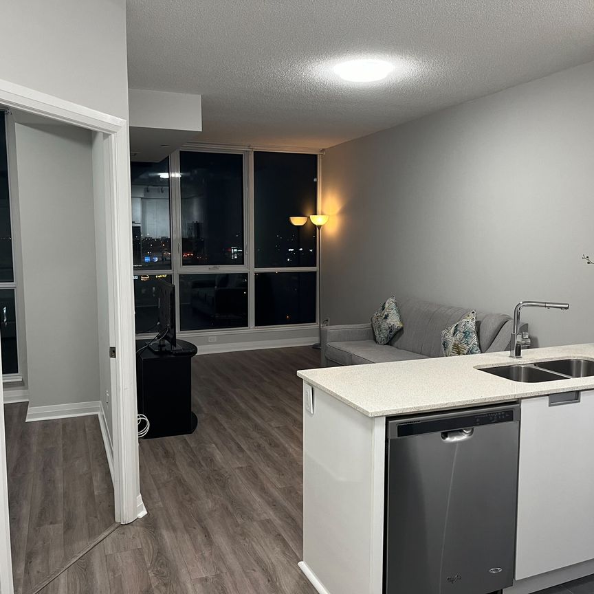 For Lease - 55 Eglinton Avenue Unit# 505, Mississauga, Ontario - Photo 1