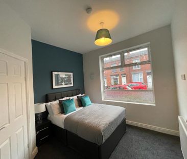 1 bedroom in a house share to rent - Photo 3