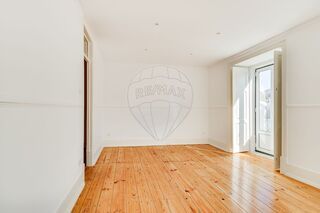 Apartment Duplex 3 bedrooms for rent São Mamede Lisboa - Photo 2