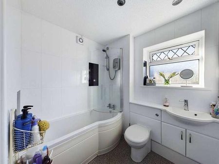 Clos-y-broch, Thornhill, Cardiff, CF14 - Photo 5