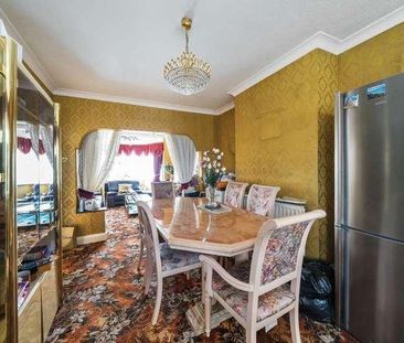 Woolmead Avenue, London, NW9 - Photo 1
