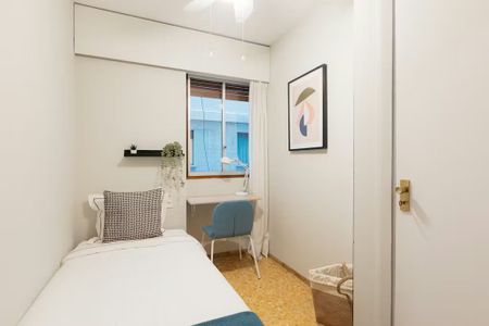 Carrer de Colón, Valencia, Valencian Community 46004 - Foto 4