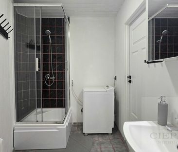 Centrum! Duża kawalerka z balkonem i parkingiem. - Photo 6