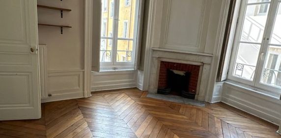 APPARTEMENT T3 A LOUER - Photo 2