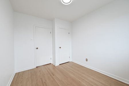 For Lease - 116 Castlegrove Boulevard, Toronto, Ontario - Photo 5
