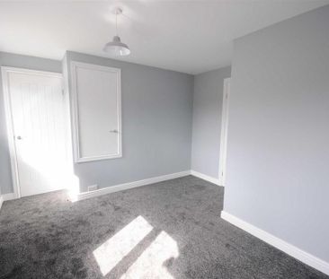 3 bedroom detached house to rent - Photo 6
