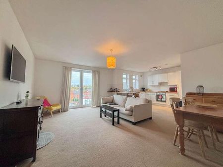 The Blundells, Goodway House The Blundells, CV8 - Photo 5