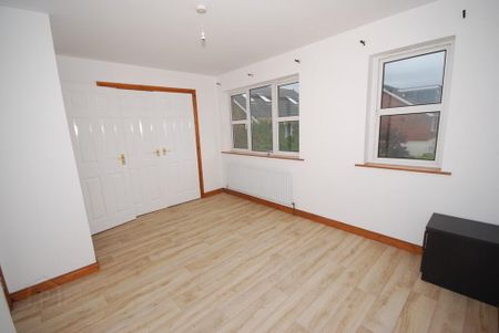 4 Ardenlee Green, Ravenhill, Belfast, BT6 8QF - Photo 3