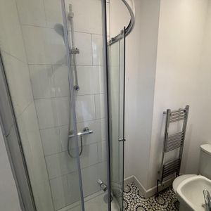 6 bedroom house share to rent - Photo 3