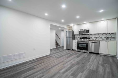 For Lease - 356 East 17th Street Unit# Lower, Hamilton, Ontario - Photo 2