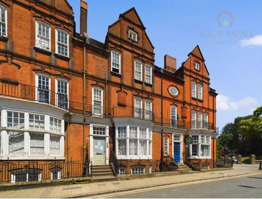 1 bedroom in a house share to rent - Photo 1