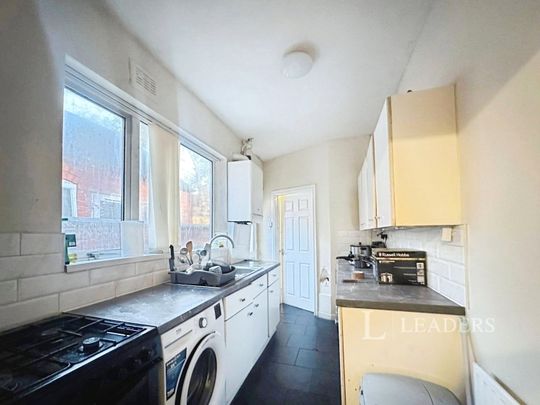 3 bedroom terraced to rent Chandos Street, CV2 - Photo 1