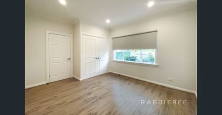 Stunning Family Home in Glen Waverley - Unfurnished. - Photo 3