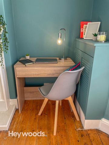 4 bedroom house of multiple occupation to rent - Photo 4