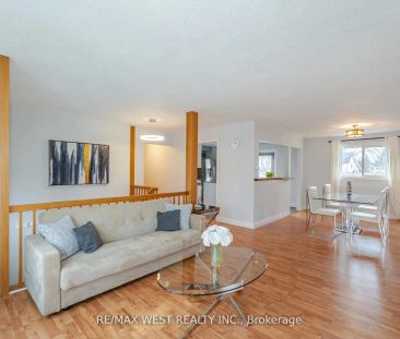 75 Wright Crescent #Upper - Photo 4