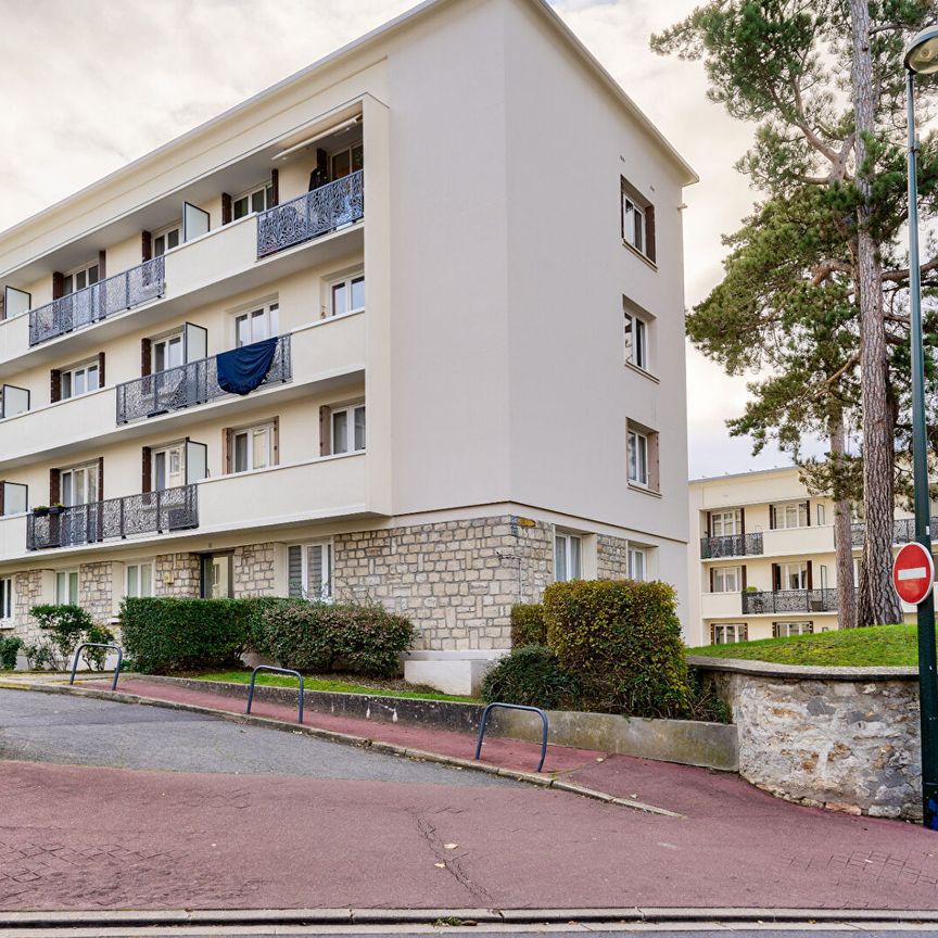 Appartement a louer : 3 PIECES - Photo 1