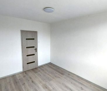 Pronájem bytu 3+1 72 m² - Photo 1