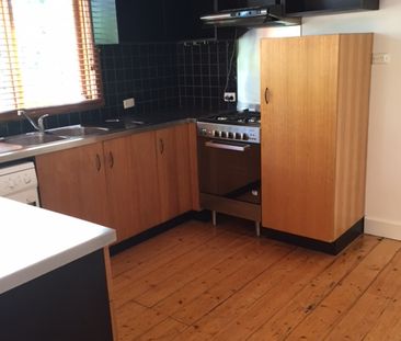 56 Canterbury Street RICHMOND - Photo 3