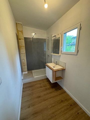 Location Appartement 2 pièces 49m² BORDEAUX 33800 - Photo 4