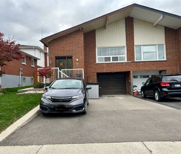 For Lease - 467 Fendalton Street, Mississauga, Ontario - Photo 1