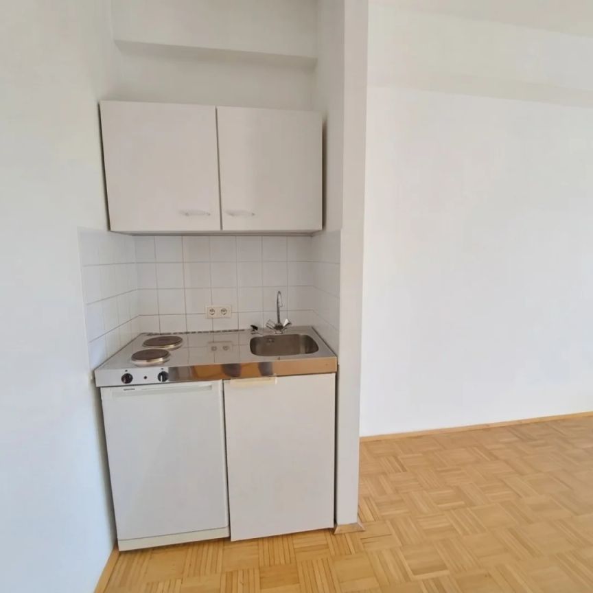 Kleinwohnung bei der Neuen Technik- Petersgasse 15-17, Top 19 - Photo 1