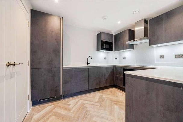 Cockfosters Road, Cockfosters, London, EN4 - Photo 1