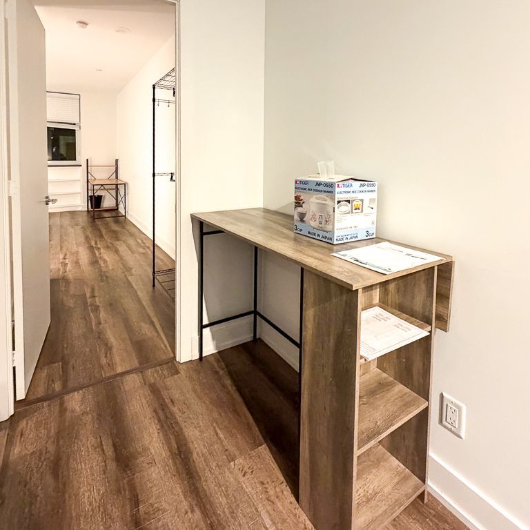 For Lease - 7 Grenville Street Unit# 616, Toronto, Ontario - Photo 1