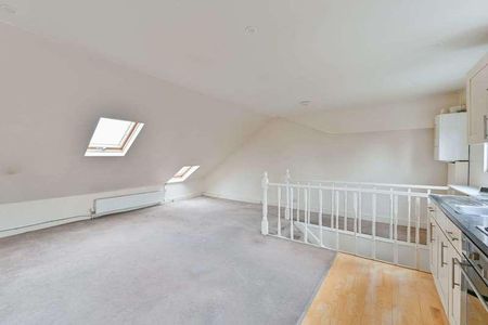 Kempshott Road, Streatham Common, SW16 - Photo 2