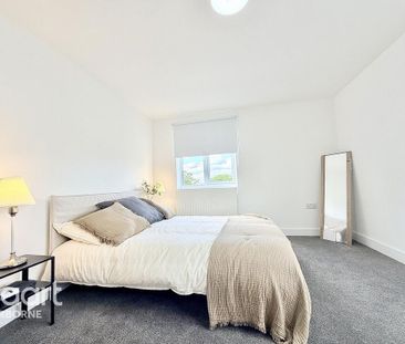 1 bedroom in a house share to rent - Photo 6