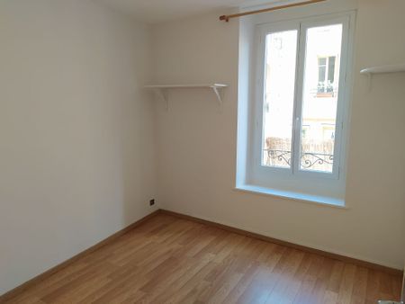 Appartement - 1 pièce - CHAMALIERES (Montjoly) - Photo 3