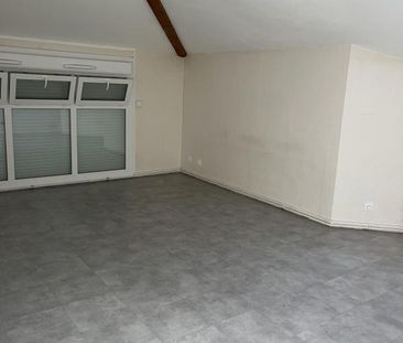 APPARTEMENT TYPE 2 63m2 EYBENS - Photo 1