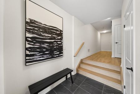 For Lease - 153 Blick Crescent, Aurora, Ontario - Photo 4