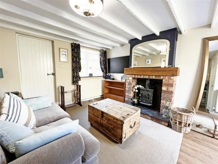 2 bedroom Cottage to rent - Photo 2